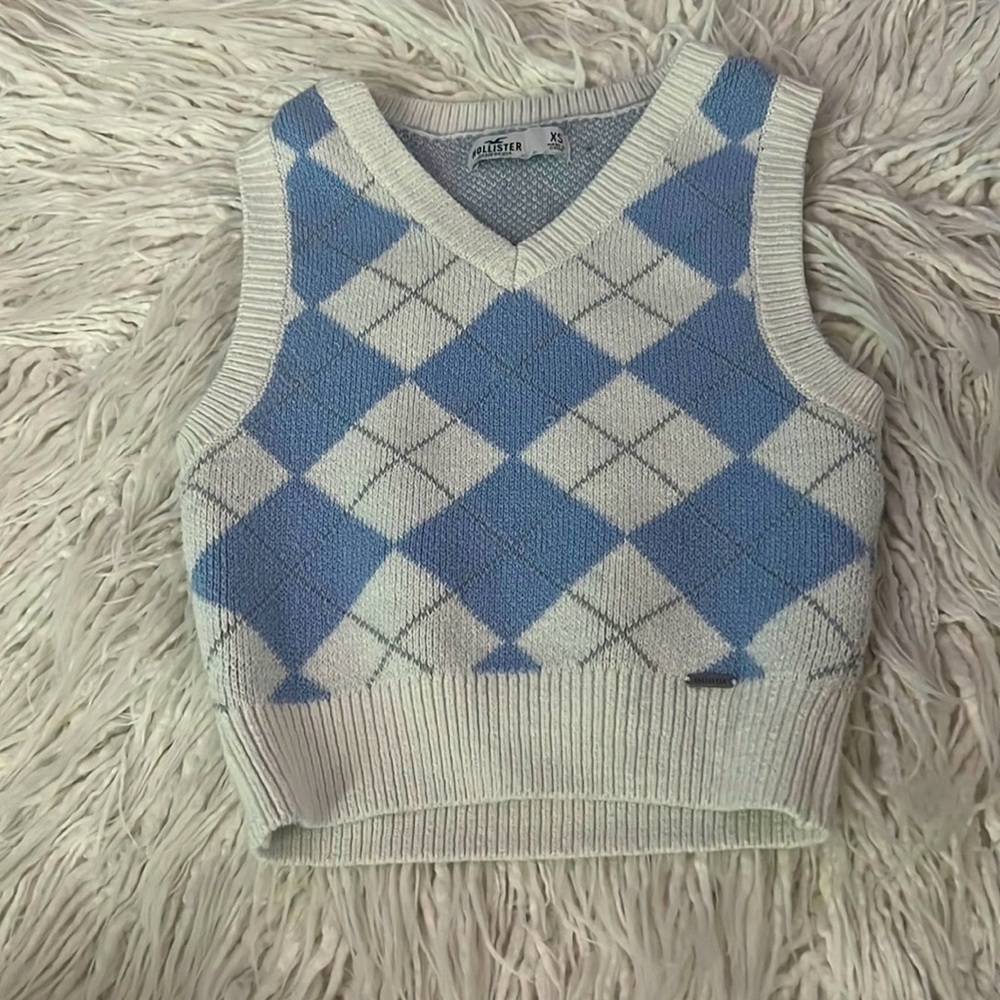 hollistertank top